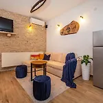 Family Friendly House With A Swimming Pool Sukosan, Zadar - 17965 Vikendica *