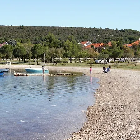 Family Friendly House With A Swimming Pool Sukosan, Zadar - 17965 بيت للعطل Sukošan
