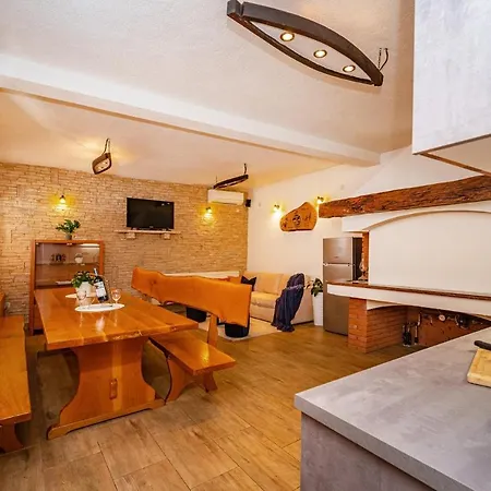 Family Friendly House With A Swimming Pool Sukosan, Zadar - 17965