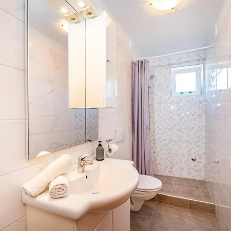 Family Friendly House With A Swimming Pool Sukosan, Zadar - 17965 Prázdninový dům Sukošan